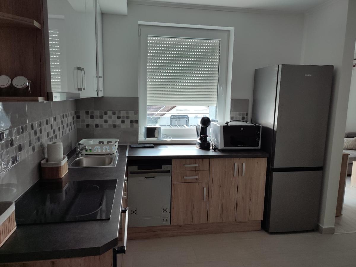 Devai-Lux Apartman Sárvár Exteriér fotografie